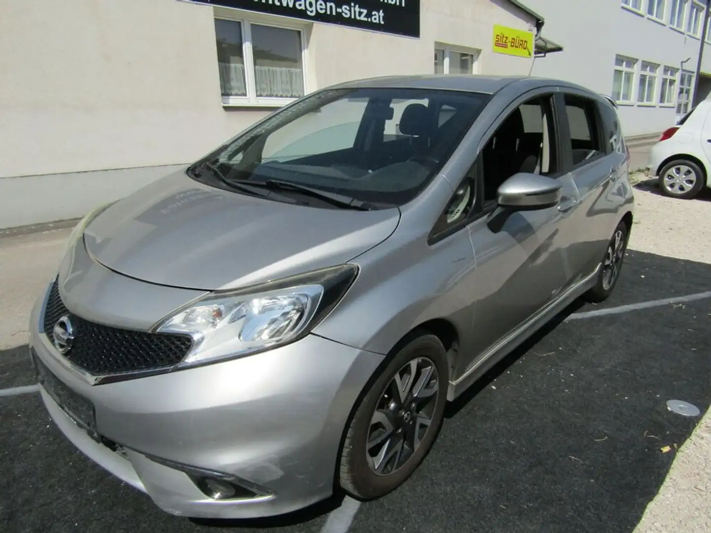 Nissan Note Acenta Silber - 2