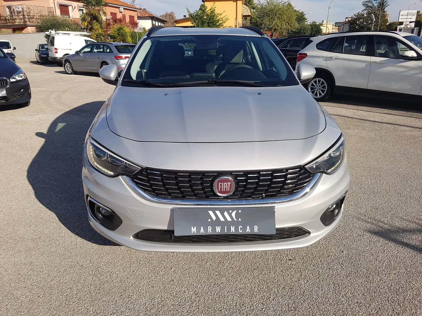 Fiat Tipo SW 1.6 mjt Business s&s 120cv NAVI PDC CRUISE Silber - 1