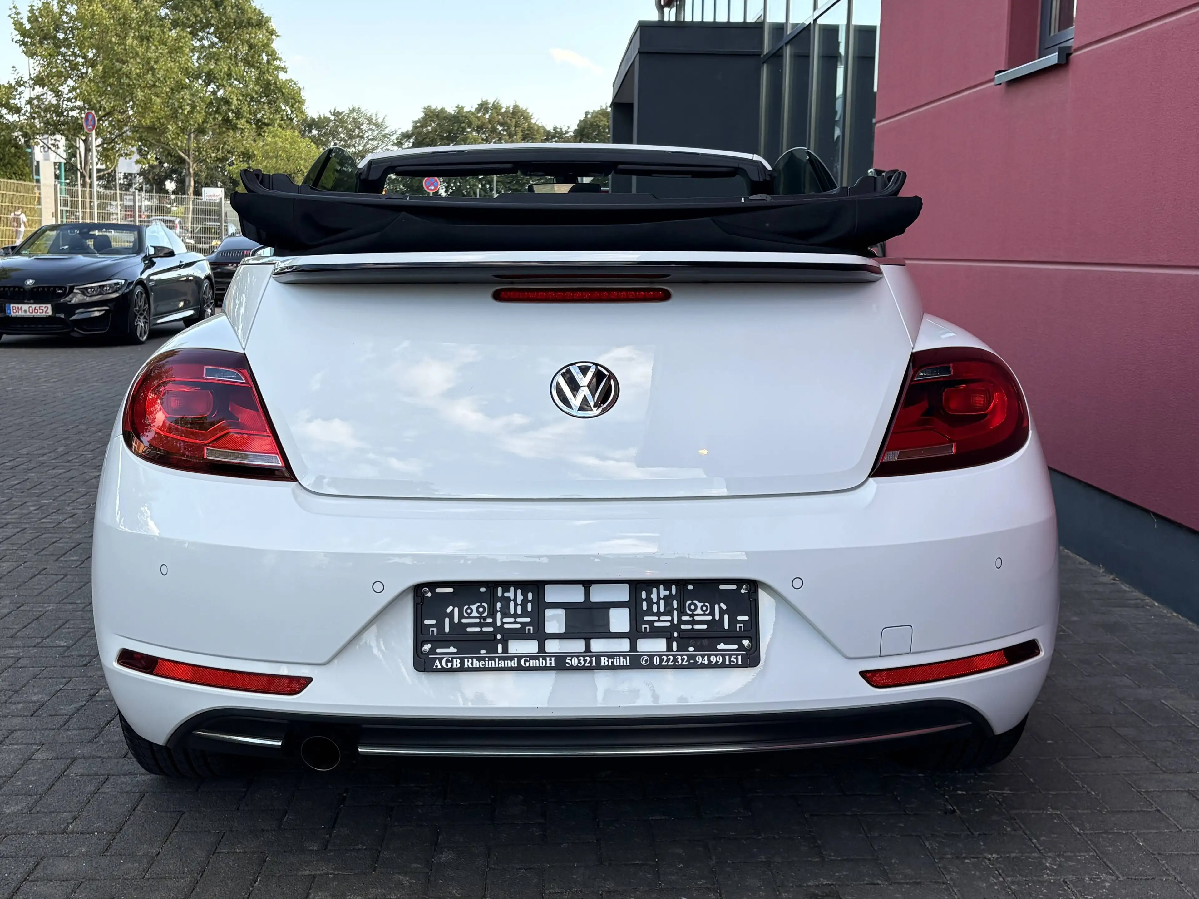 Volkswagen New Beetle CABRIO 1.2 TSI SONDERMODELL EDITION SOUND NAVI ALU17" 1-HAND* — photo 10
