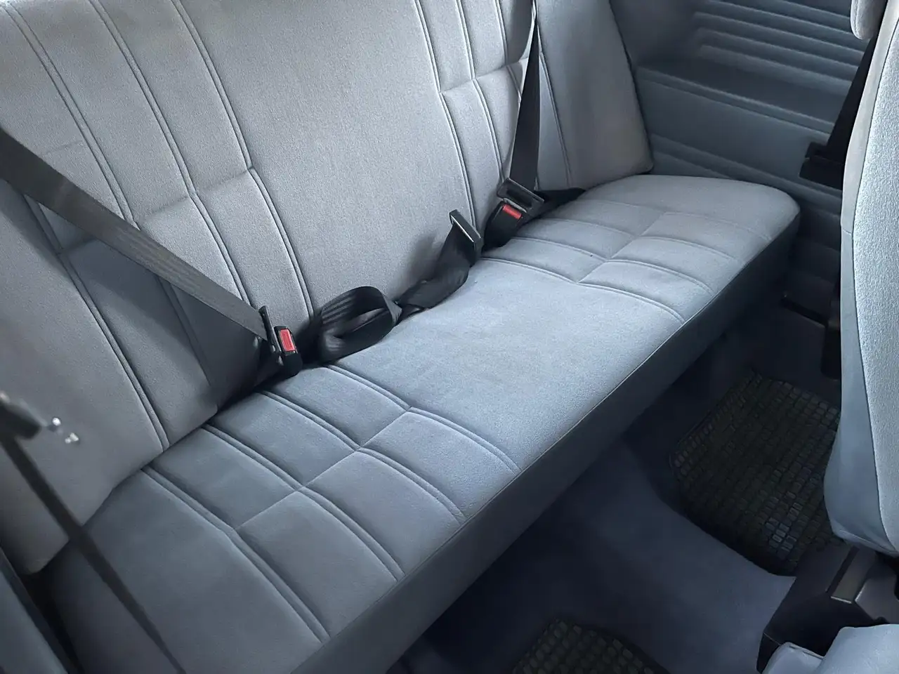 Saab 90 5 velocidades, foto 12