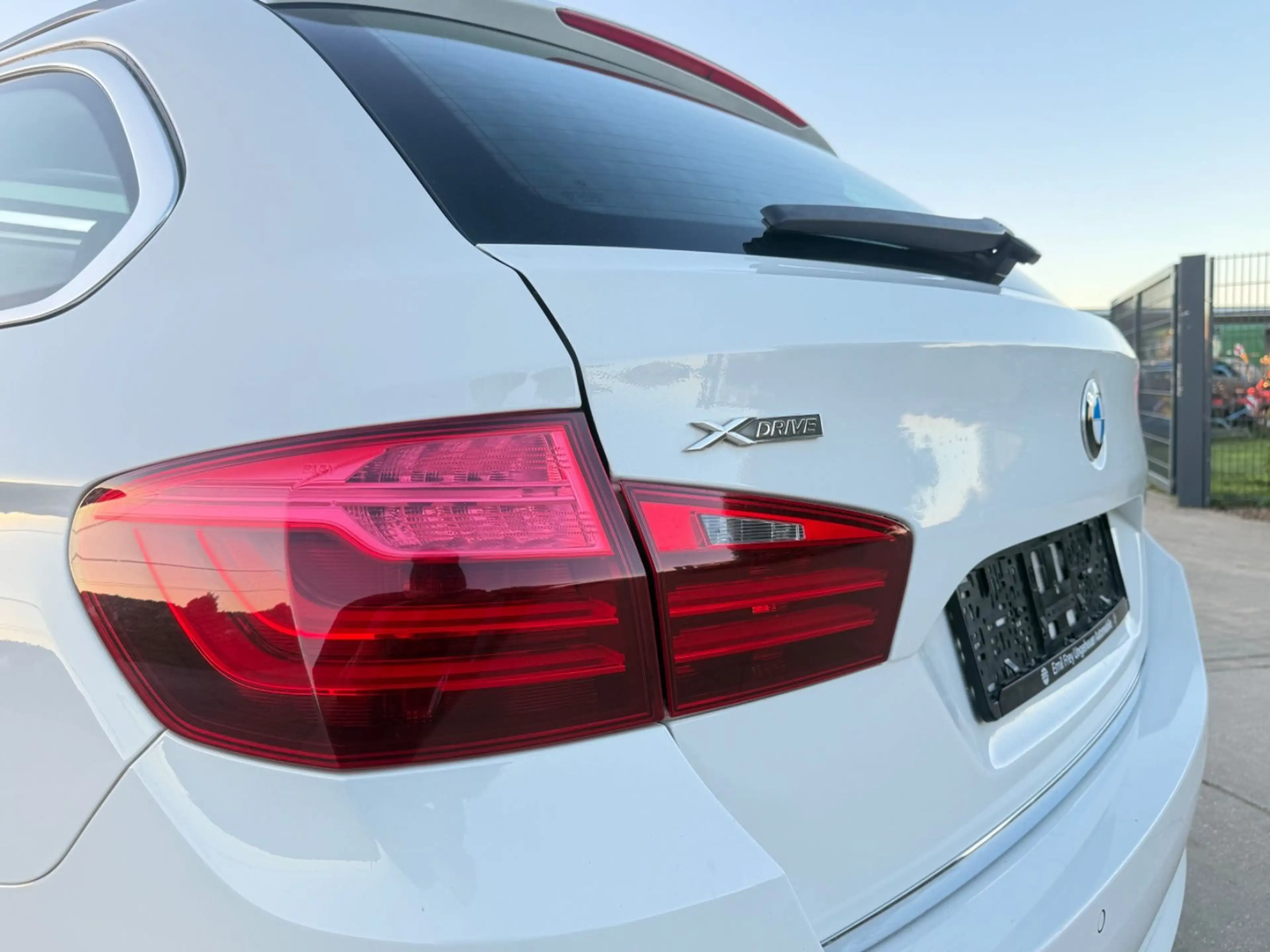 BMW 535 D Touring XDrive*Luxury*Pano*VOLL*E.AHK* — photo 7