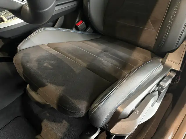 BMW X1 view 10