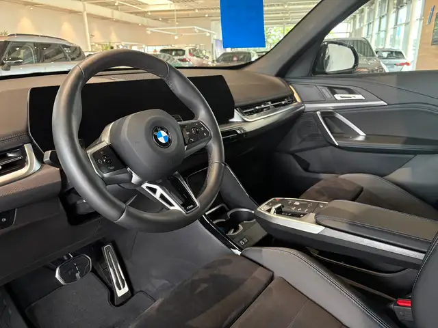 BMW X1 view 12