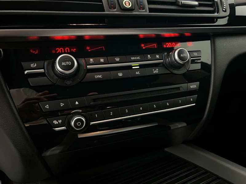 BMW X5 30d M SPORT / 4x4 /1./ NUR 26.tKM /GARANTIE — photo 37