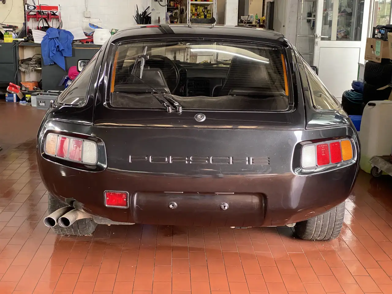 Porsche 928, foto 3