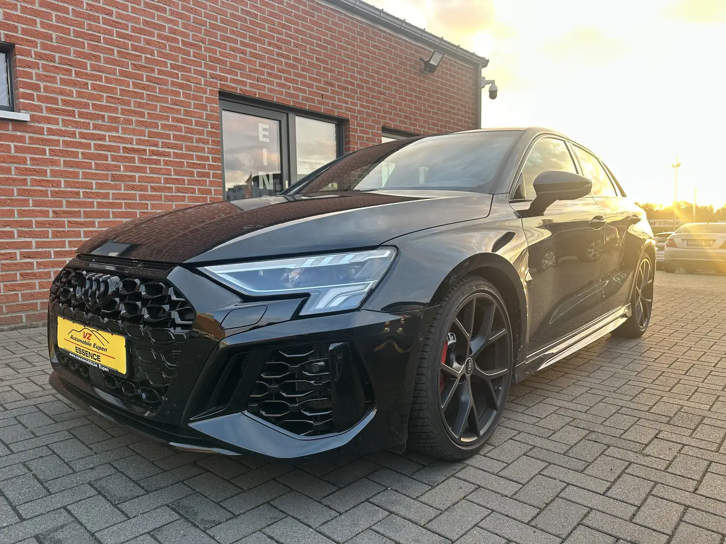 Audi RS3 TFSI Sportback quattro S tronic** Schwarz - 1