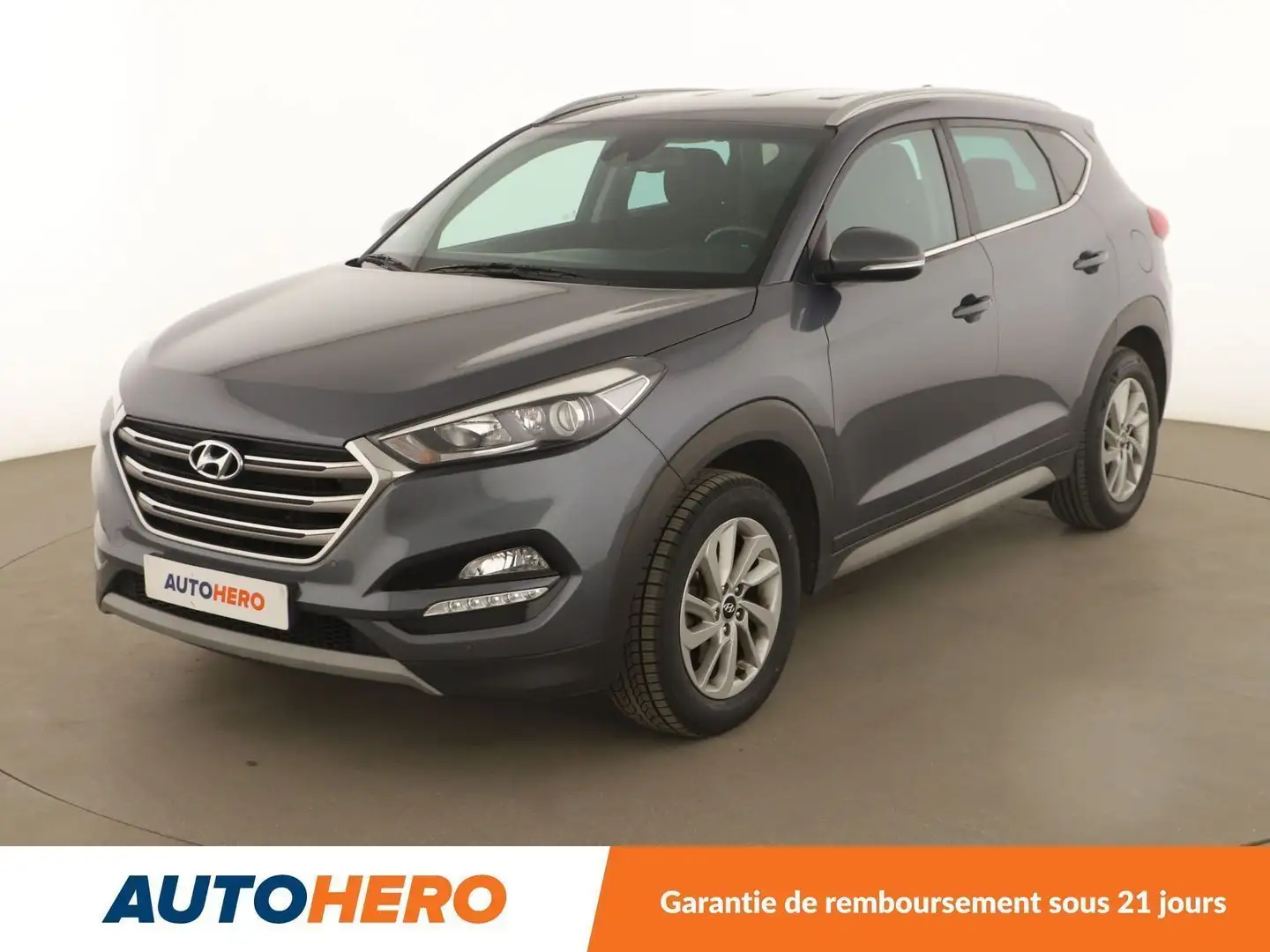 Hyundai TUCSON 1.7 CRDi Creative Gris - 1