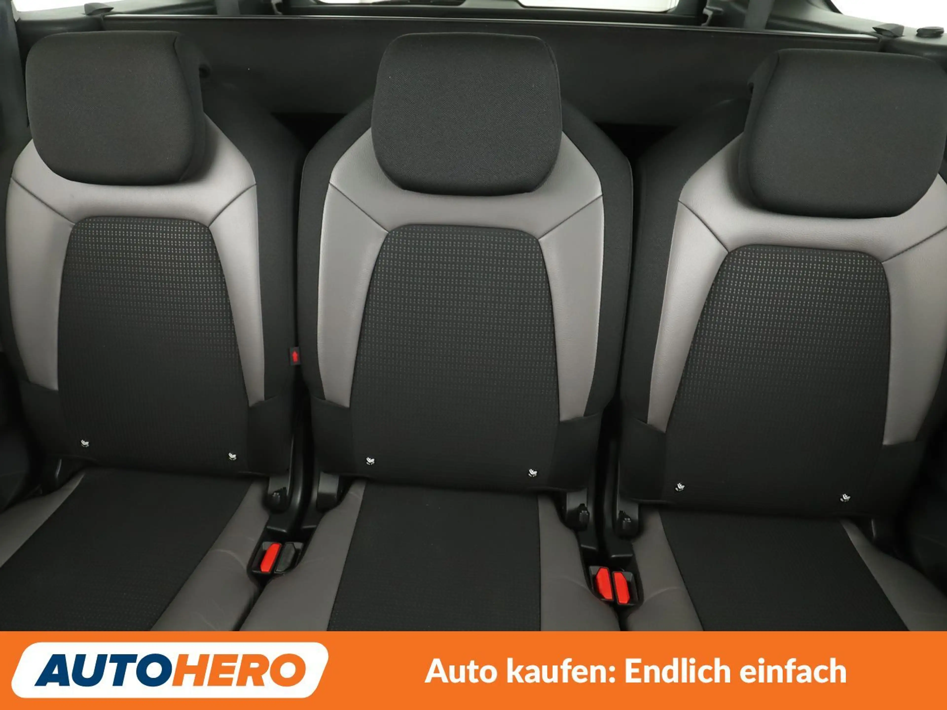 Citroen Grand C4 Picasso 1.2 e-THP Shine *NAVI*BiXENON*CAM*ACC*SHZ*ALU* — photo 15