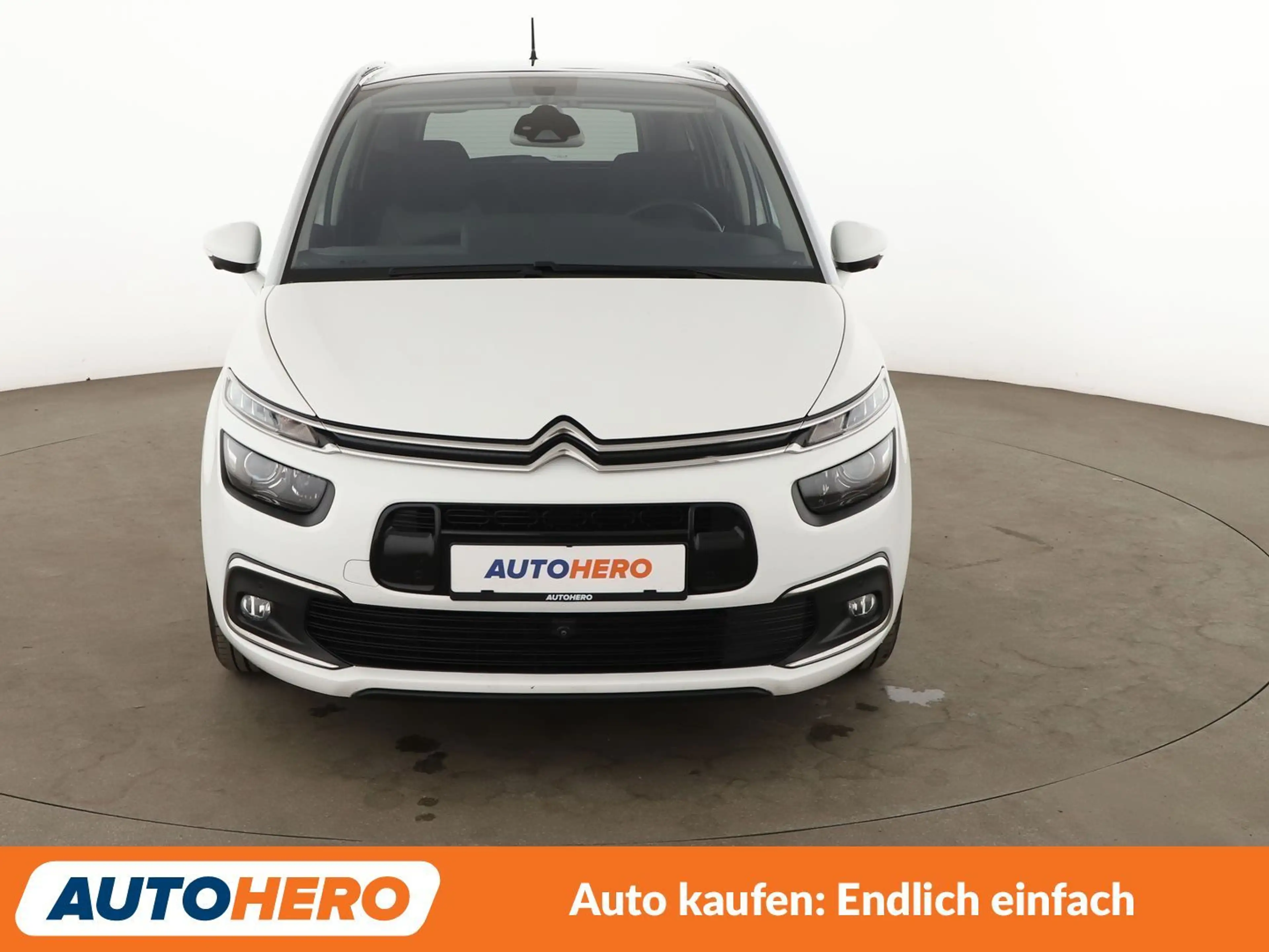 Citroen Grand C4 Picasso 1.2 e-THP Shine *NAVI*BiXENON*CAM*ACC*SHZ*ALU* — photo 9
