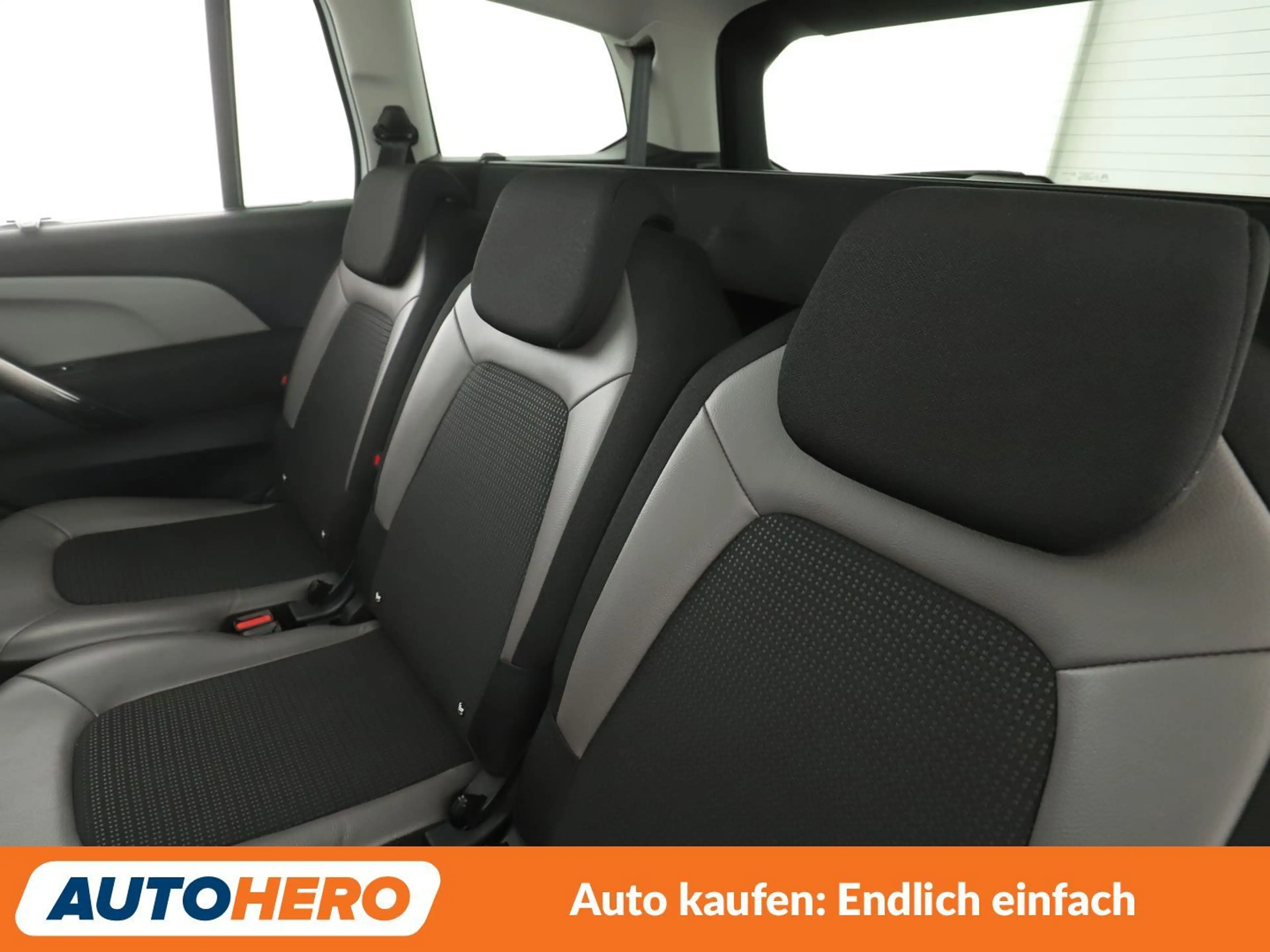 Citroen Grand C4 Picasso 1.2 e-THP Shine *NAVI*BiXENON*CAM*ACC*SHZ*ALU* — photo 14
