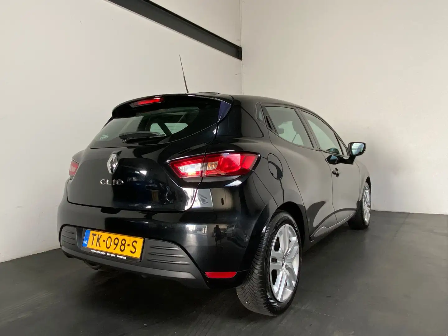 Renault Clio 1.5 dCi Ecoleader Zen Noir - 2