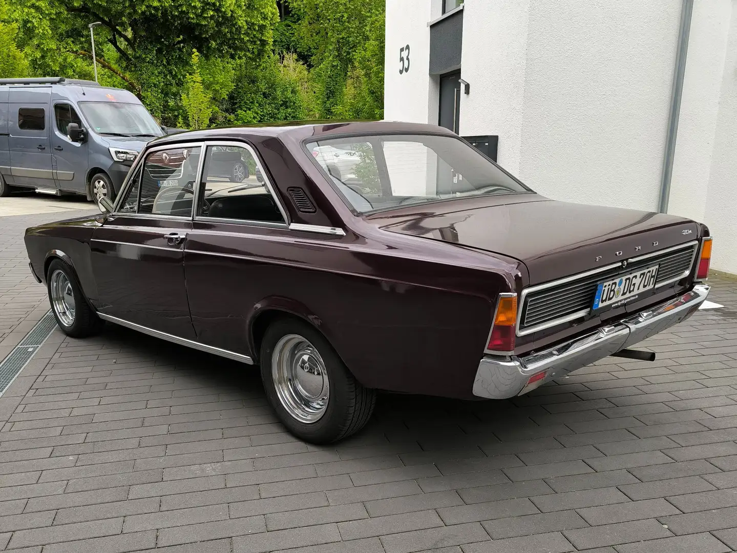 Ford Taunus 17M 2000S Фіолетовий - 2