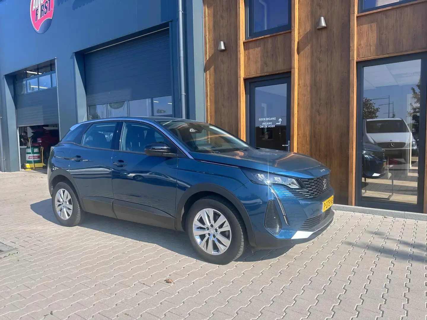 Peugeot 3008 1.2 PureTech Active Pack Business 360 camera virtu Bleu - 2