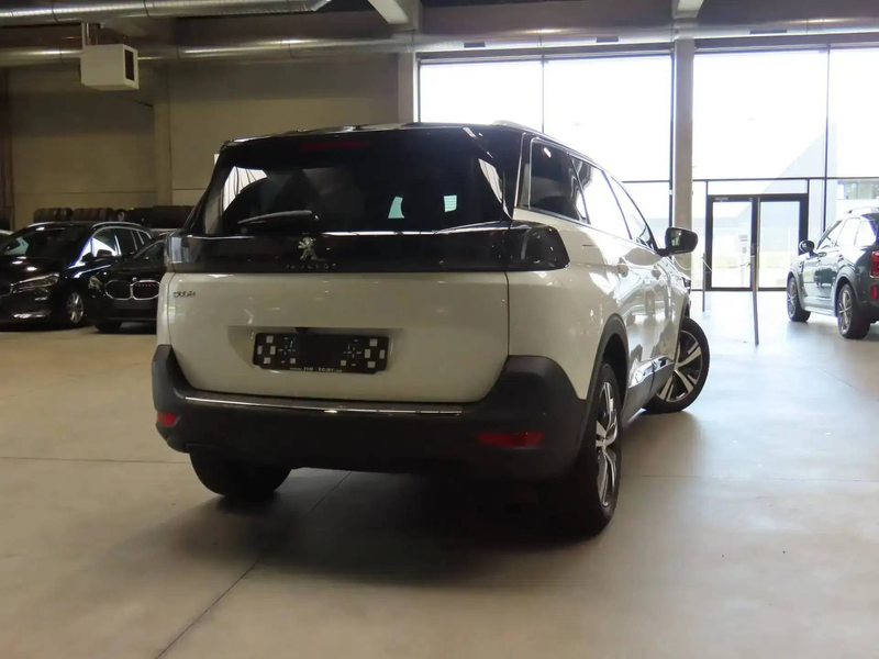 Peugeot 5008 1.2i Allure Pack ***NAVI-CAMERA 360°-7PLACES*** — photo 3