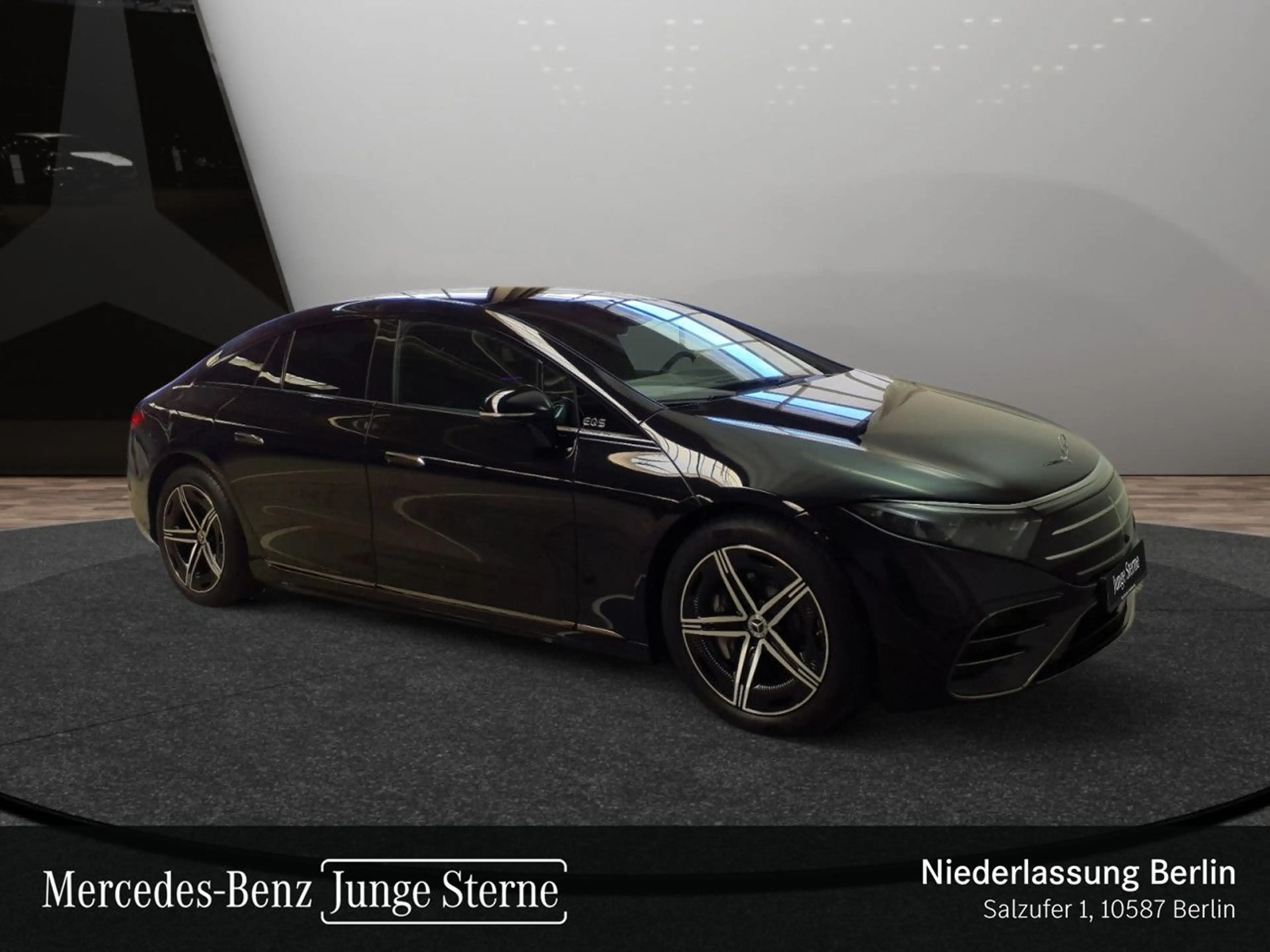 Mercedes-Benz EQS 450 AMG Fahrass Fondent Airmat Pano Burmester — photo 5