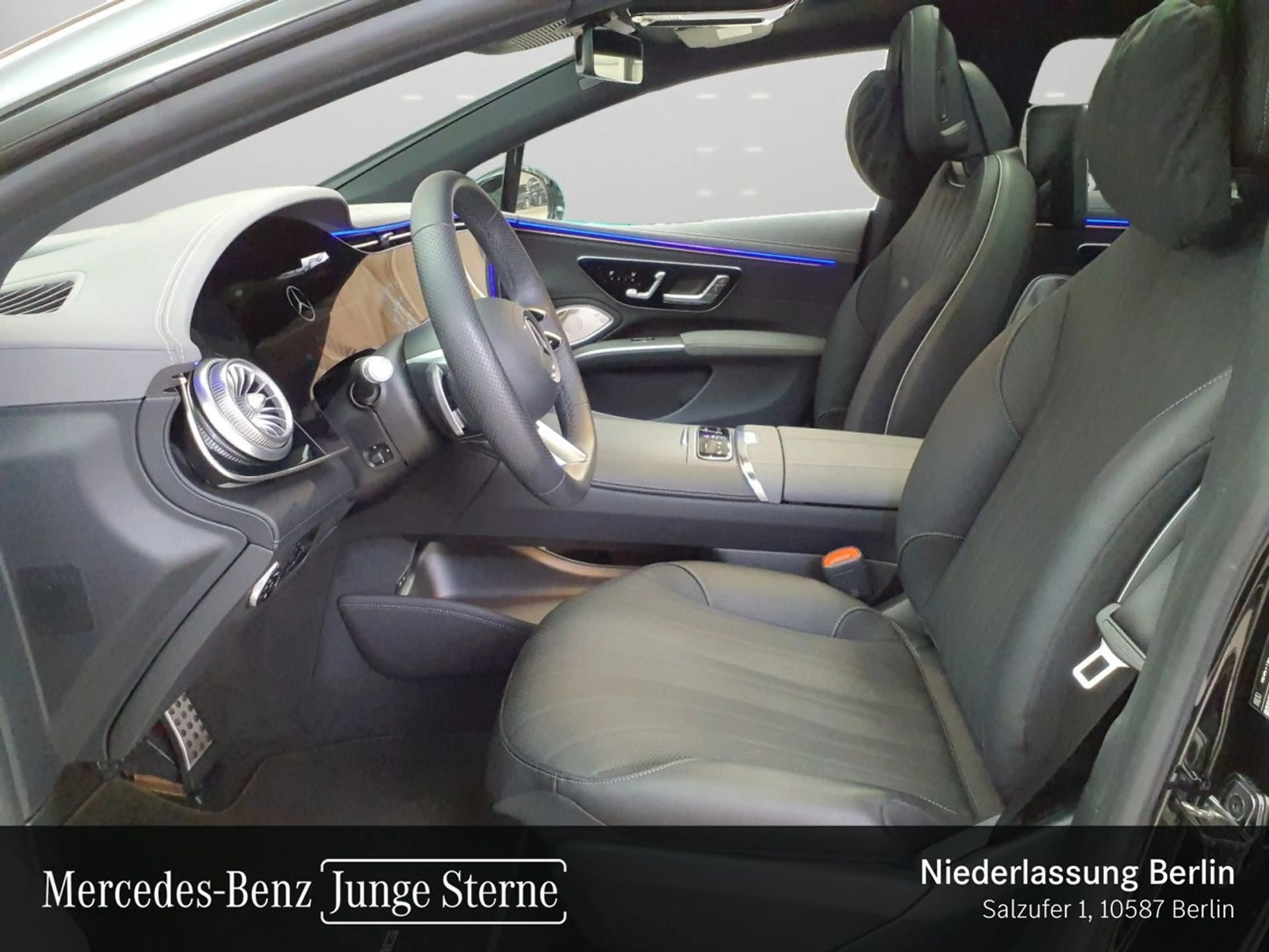 Mercedes-Benz EQS 450 AMG Fahrass Fondent Airmat Pano Burmester — photo 11