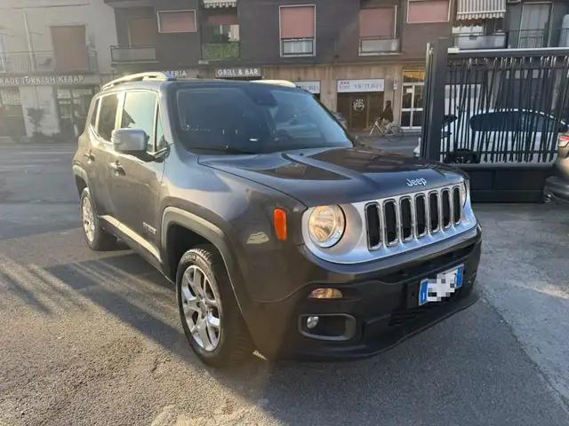 Jeep Renegade view 7