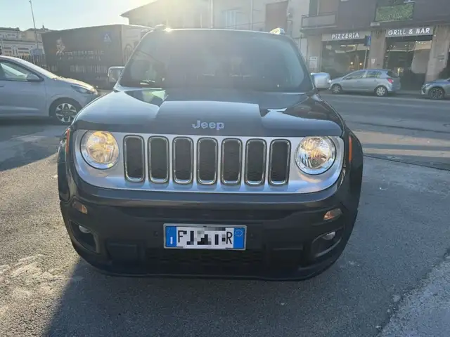 Jeep Renegade view 8