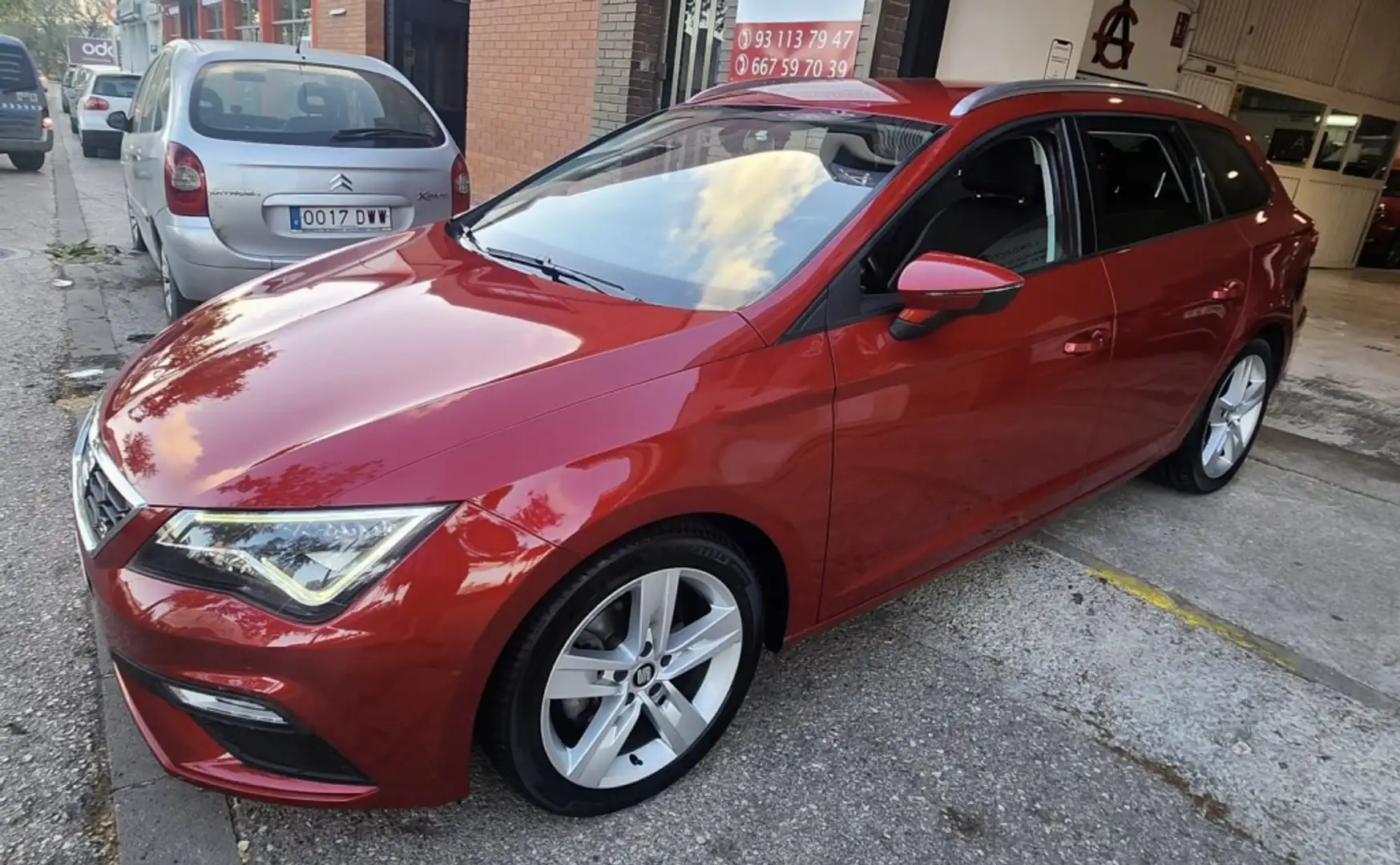 SEAT Leon ST 2.0TDI CR S&S FR DSG 150 Burdeos - 2