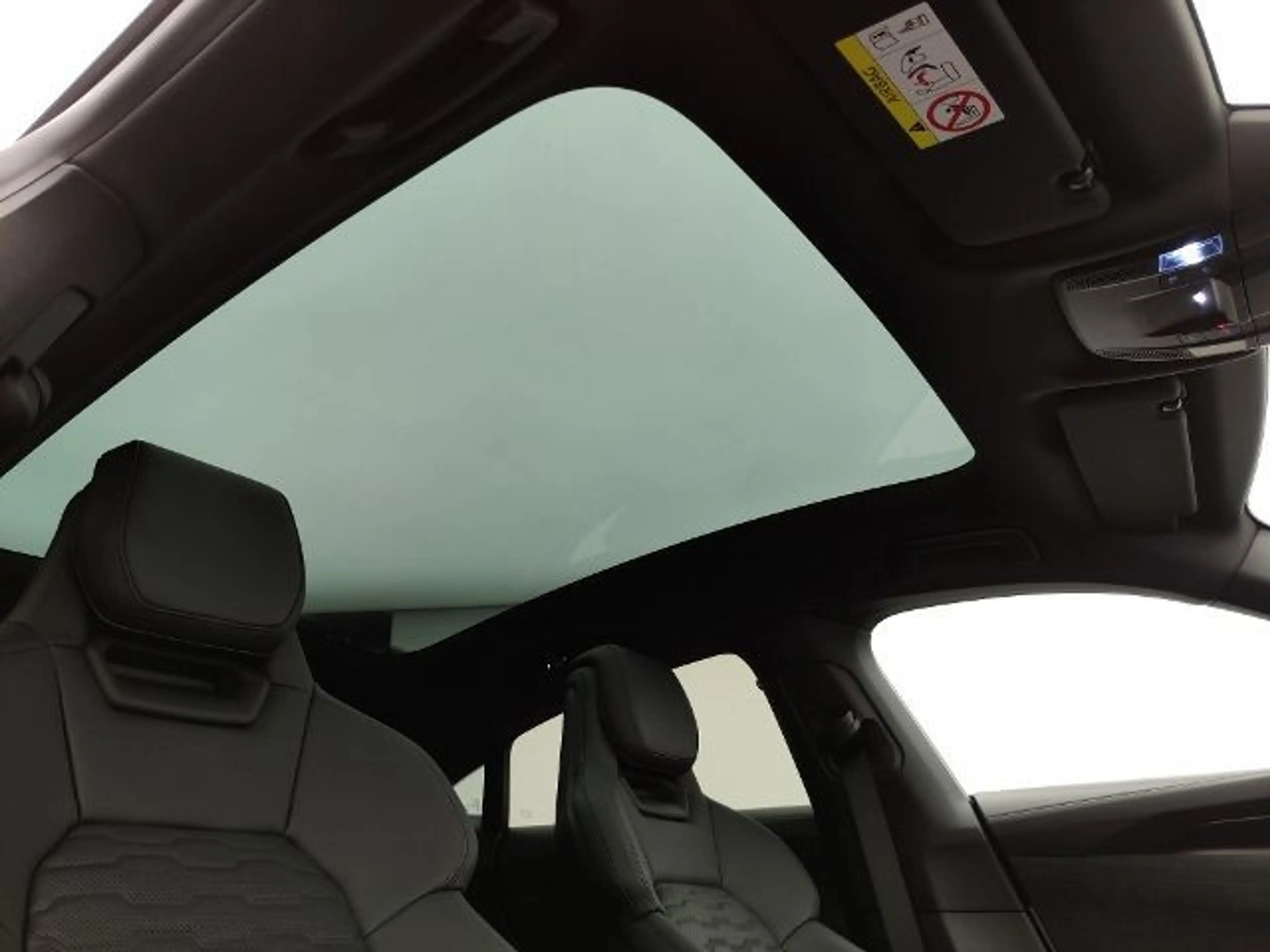 Audi e-tron GT e-tron GT Q. Matrix Leder Pano B&O Dynamik Plus — photo 13