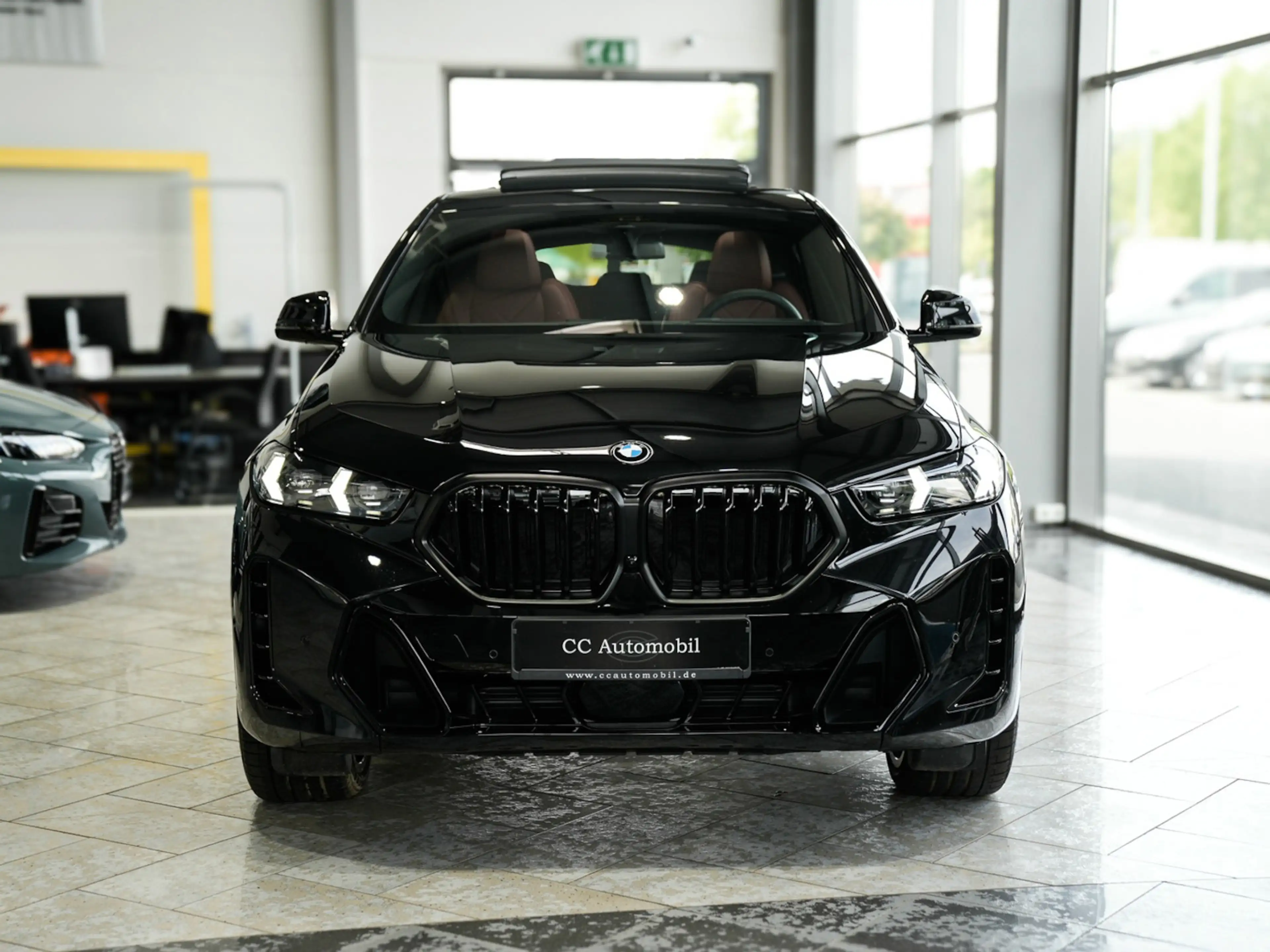 BMW X6 40d M SPORT PRO Luftf 22LM 360K Panora CARBON — photo 6