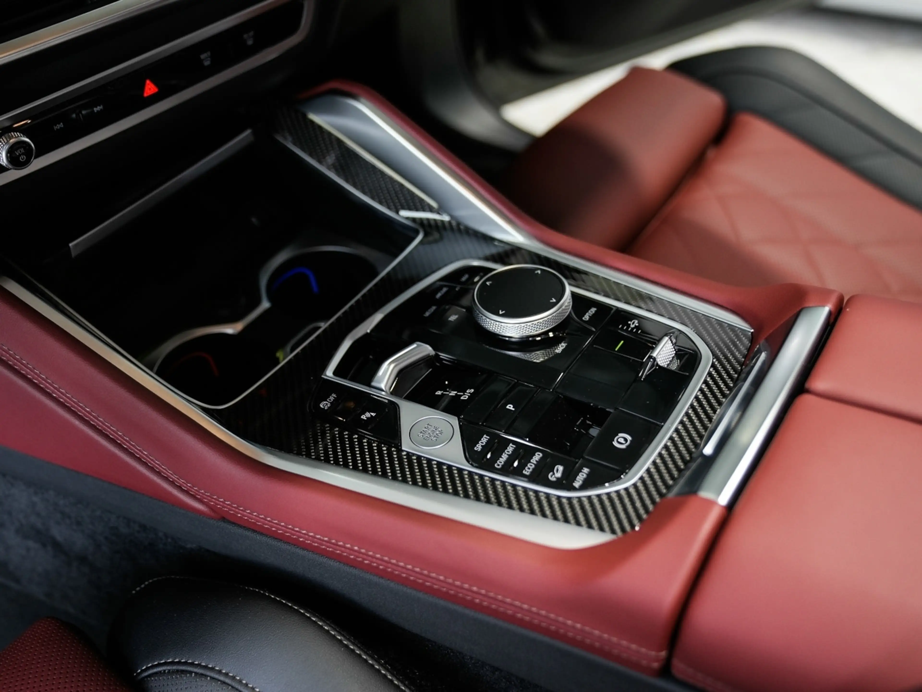 BMW X6 40d M SPORT PRO Luftf 22LM 360K Panora CARBON — photo 14