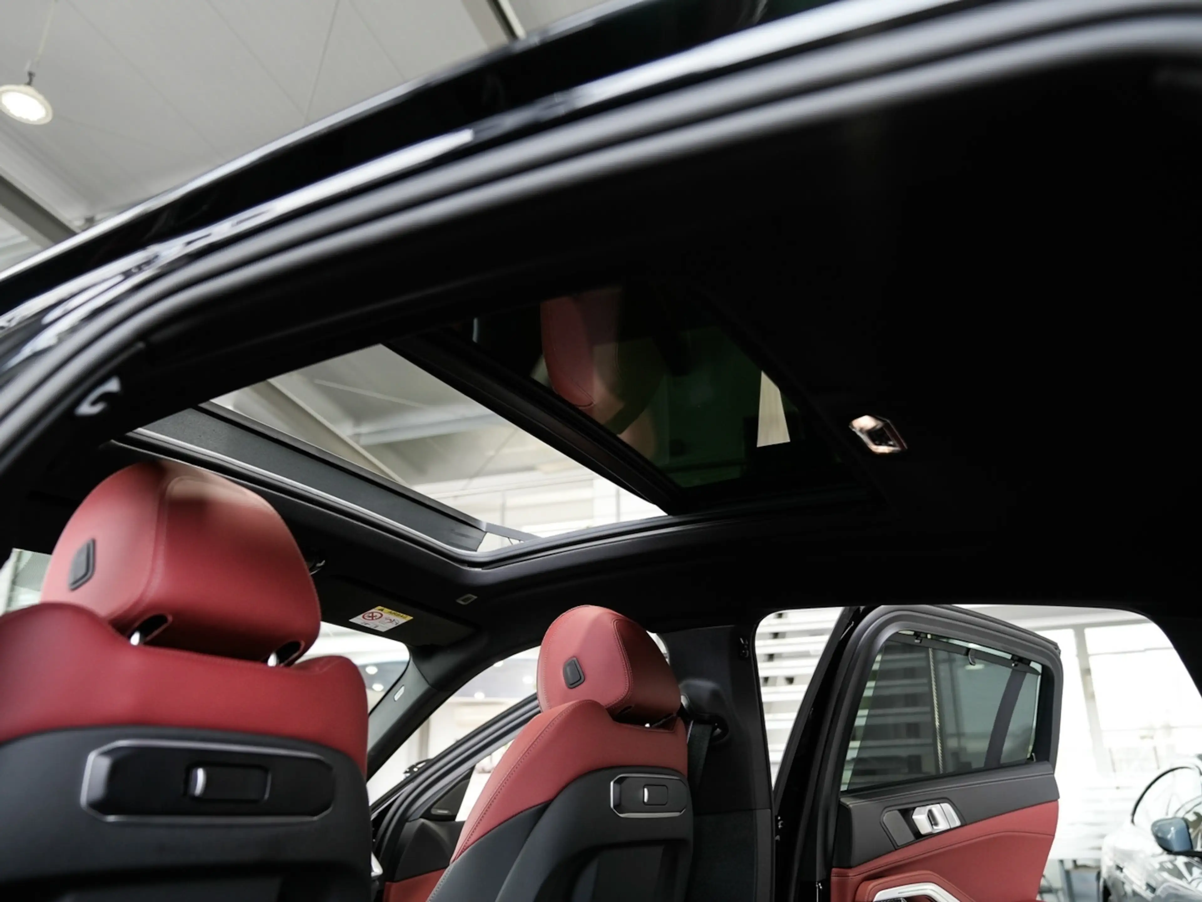 BMW X6 40d M SPORT PRO Luftf 22LM 360K Panora CARBON — photo 13