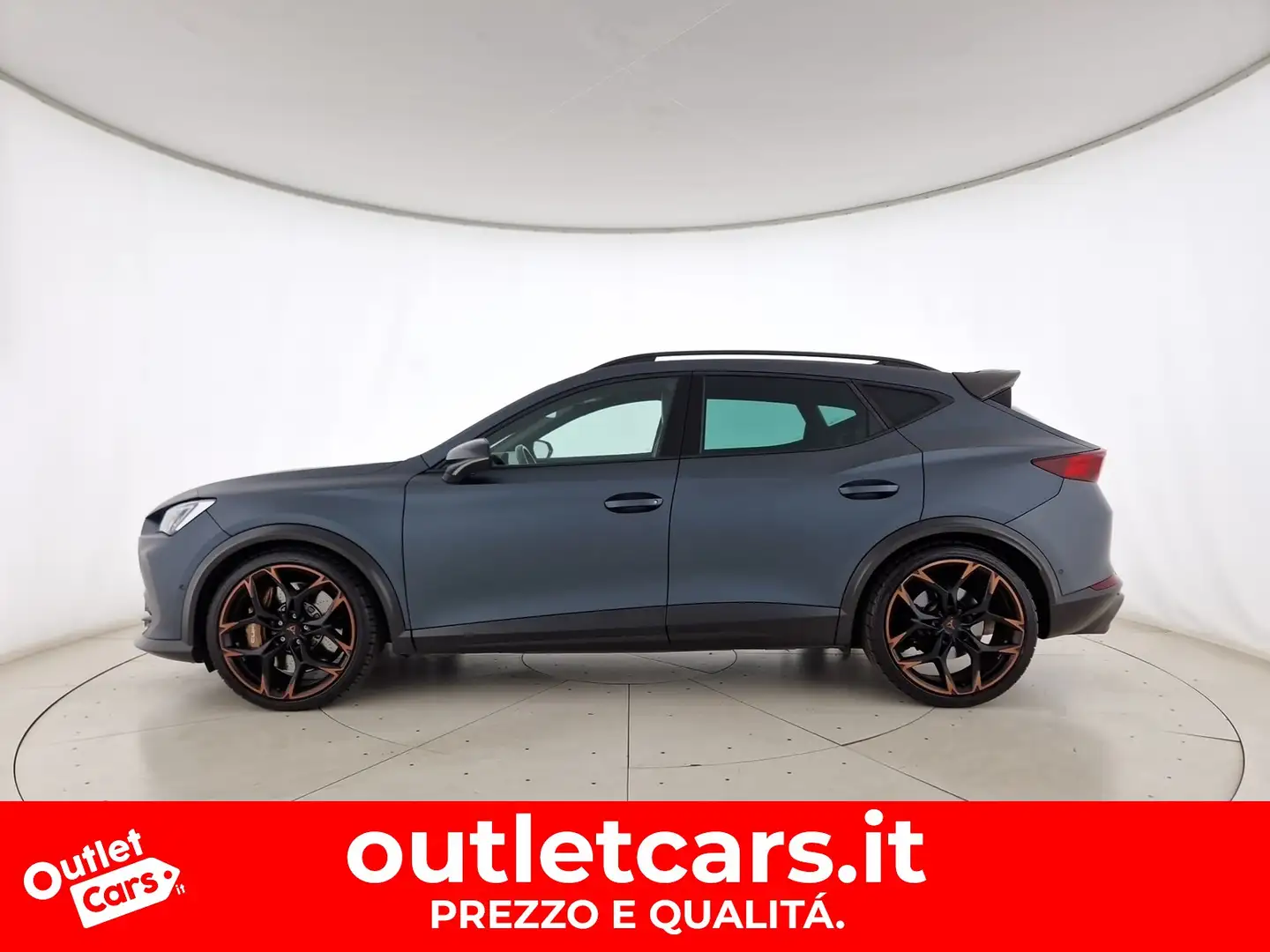 CUPRA Formentor 2.5 tsi vz5 4drive 390cv dsg Grigio - 2