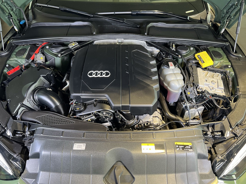 Audi A5 Cabriolet 45 TFSI quattro S-line S-tronic LED — photo 11