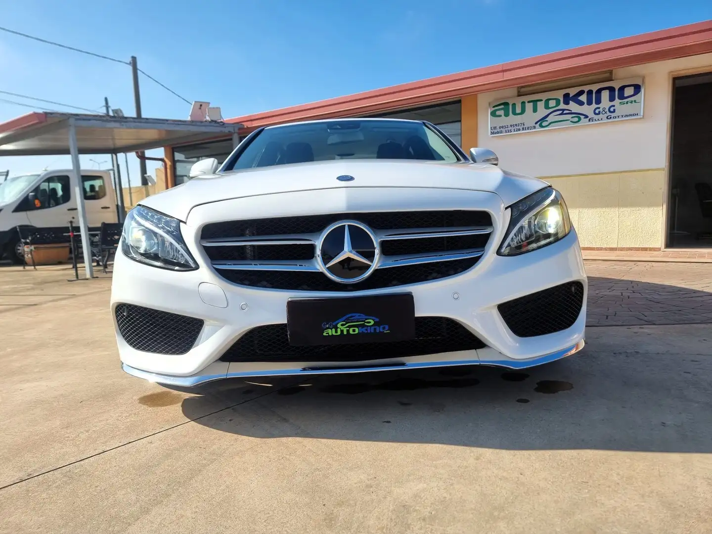 Mercedes-Benz C 200 d (bt) Premium auto White - 2