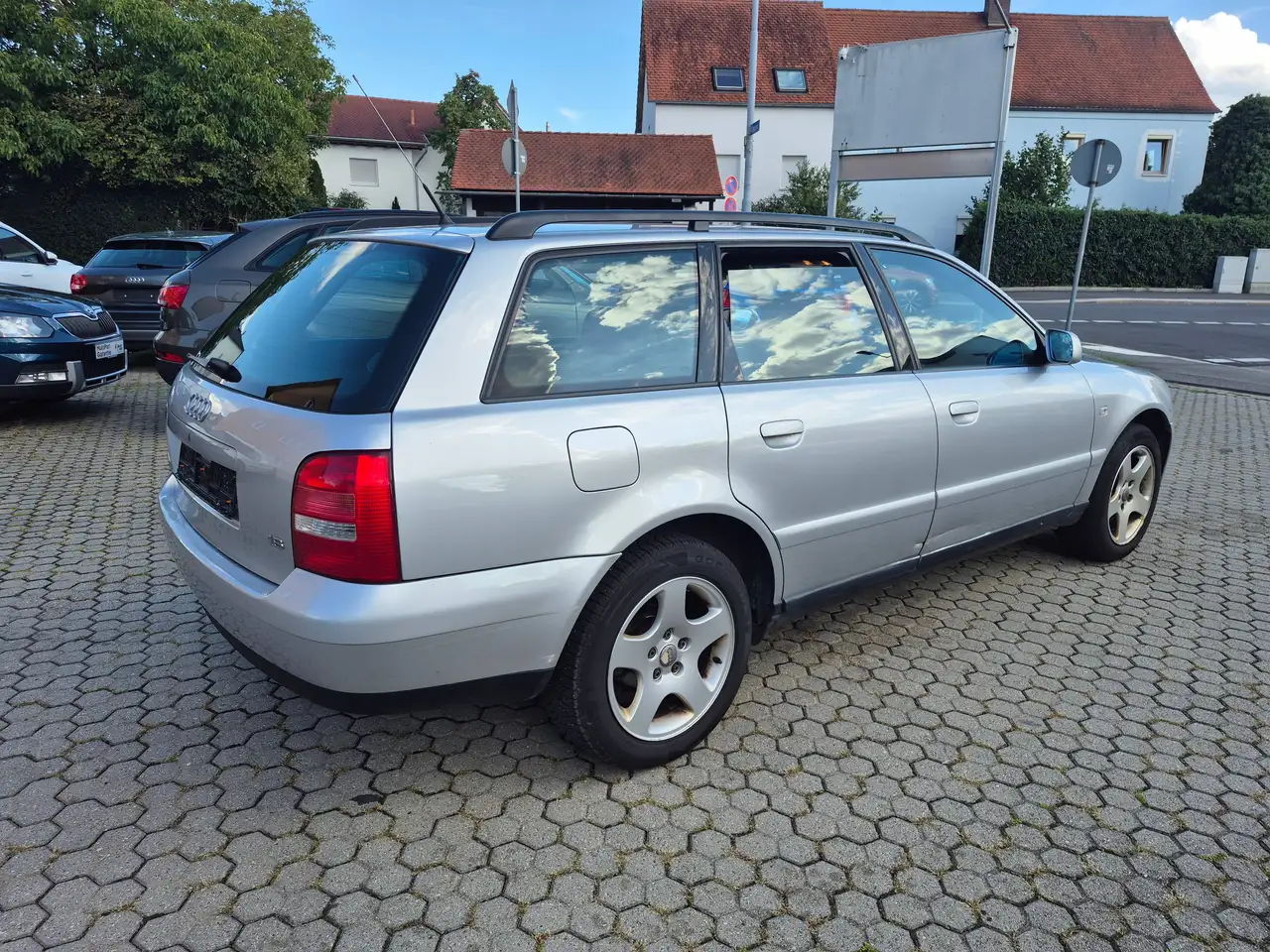 Audi A4 1.8 Avant*TÜV/AU 07/2028*, foto 11