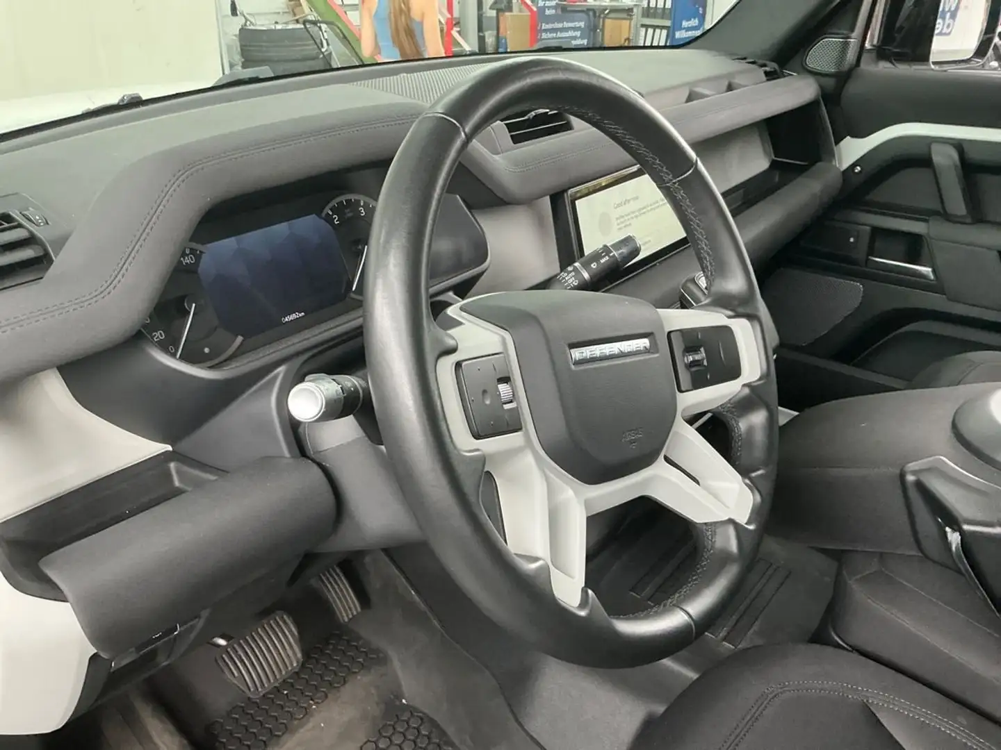 Land Rover Defender Defender 110 D200 Weiß - 2