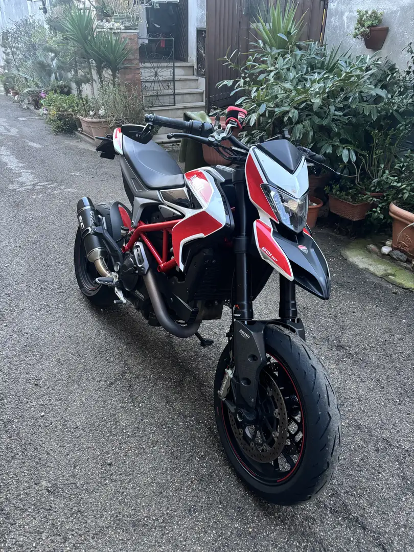 Ducati Hypermotard 821 sp - 1