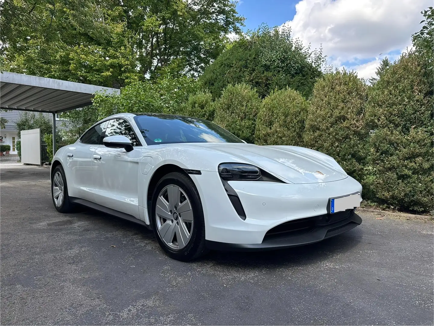 Porsche Taycan Taycan - Porsche Garantie/PASM/Perf Batterie Белый - 2