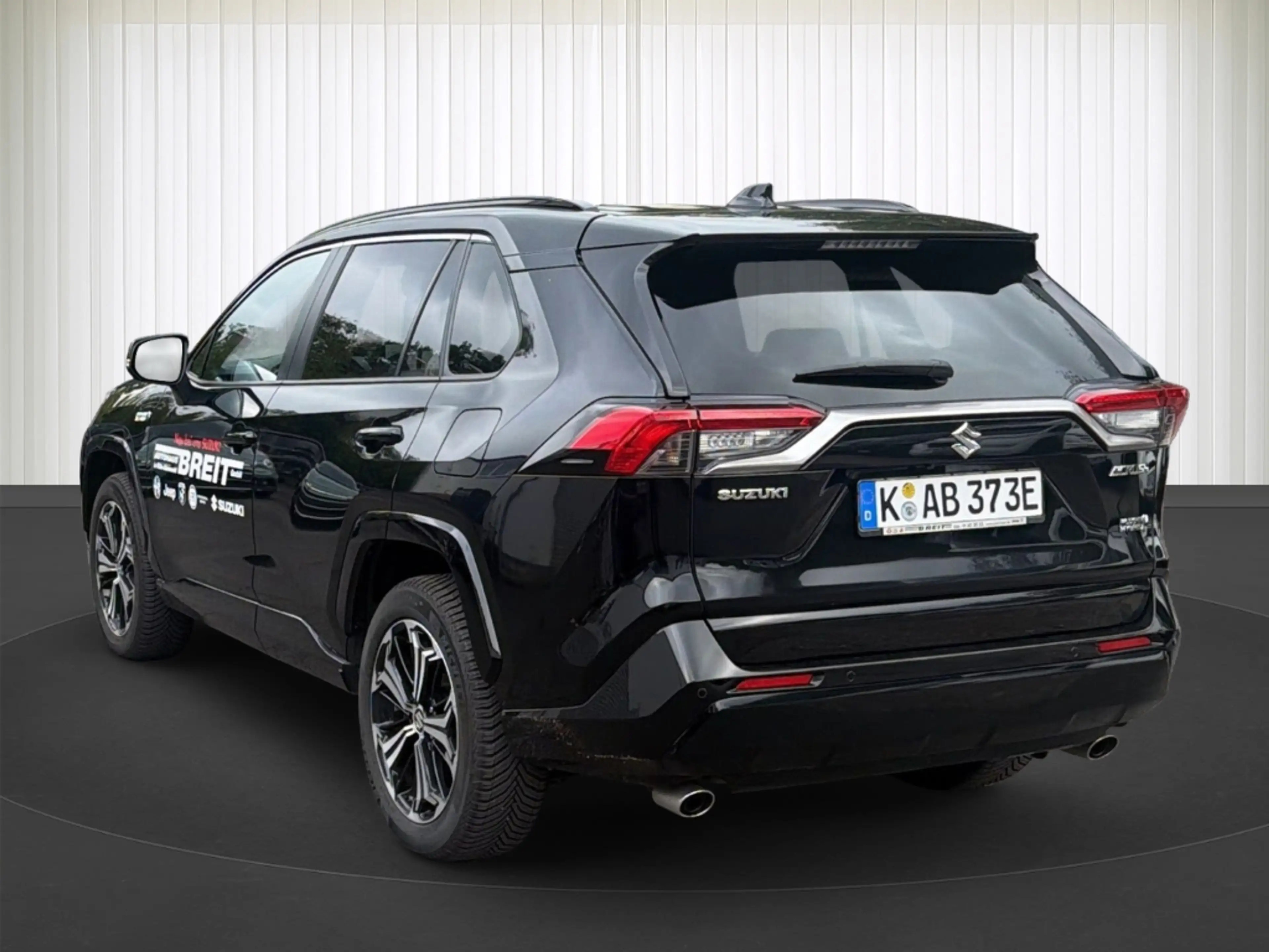 Suzuki Across PLUG-IN HYBRID Comfort+ — photo 2