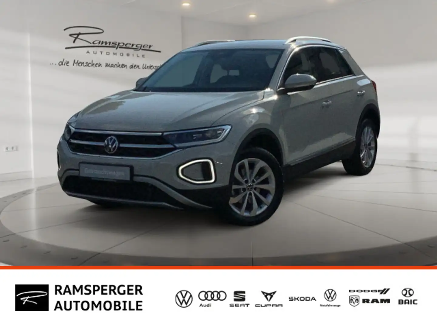 Volkswagen T-Roc 1.5 TSI DSG Style ACC LED APP Keyless Kame Grau - 1