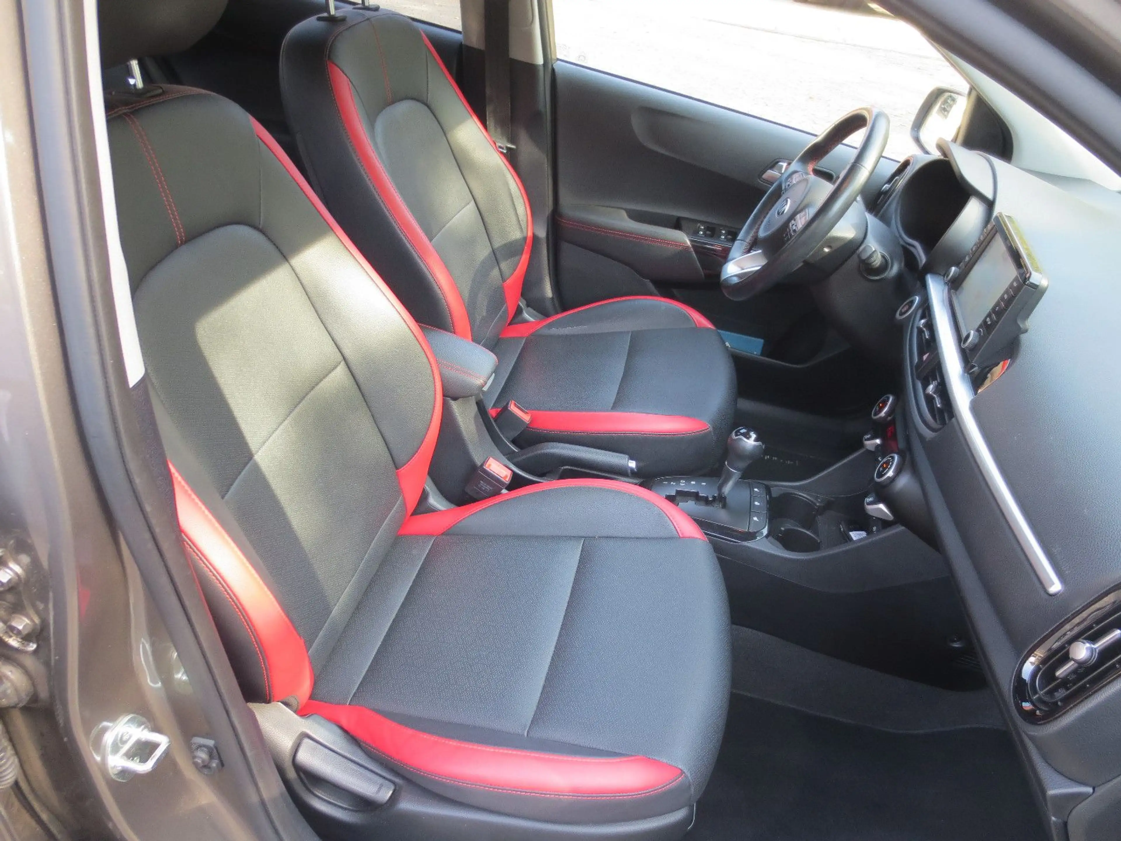Kia Picanto GT-Line Automatik/Leder/Navi/Kamera — photo 3