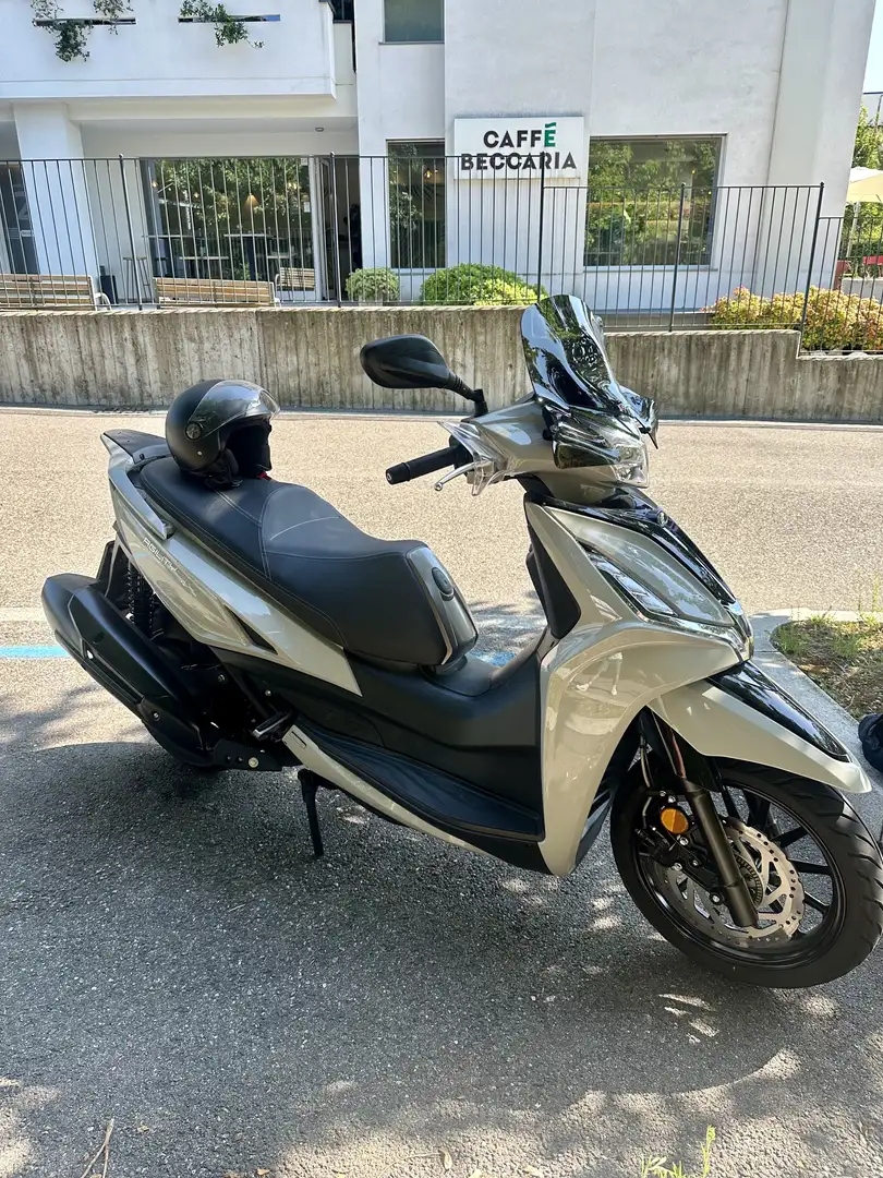 Kymco Agility 300 Noodoe + navigatore Grigio - 1