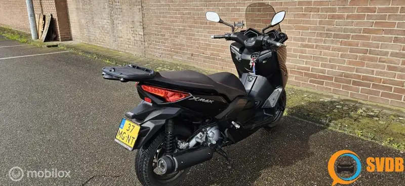 Yamaha X-Max 250 - foto 7