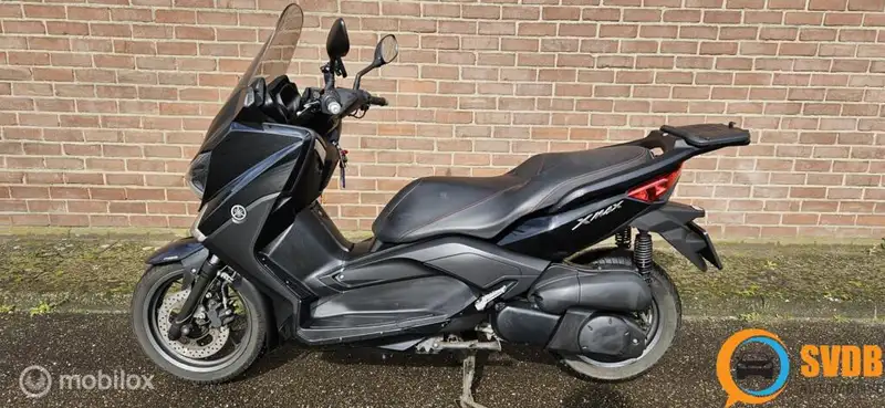 Yamaha X-Max 250 - foto 4