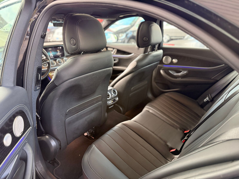 Mercedes-Benz E 400 D Limousine 4M Exclusive I Massage I PANO — photo 12