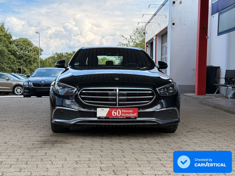 Mercedes-Benz E 400 D Limousine 4M Exclusive I Massage I PANO — photo 3
