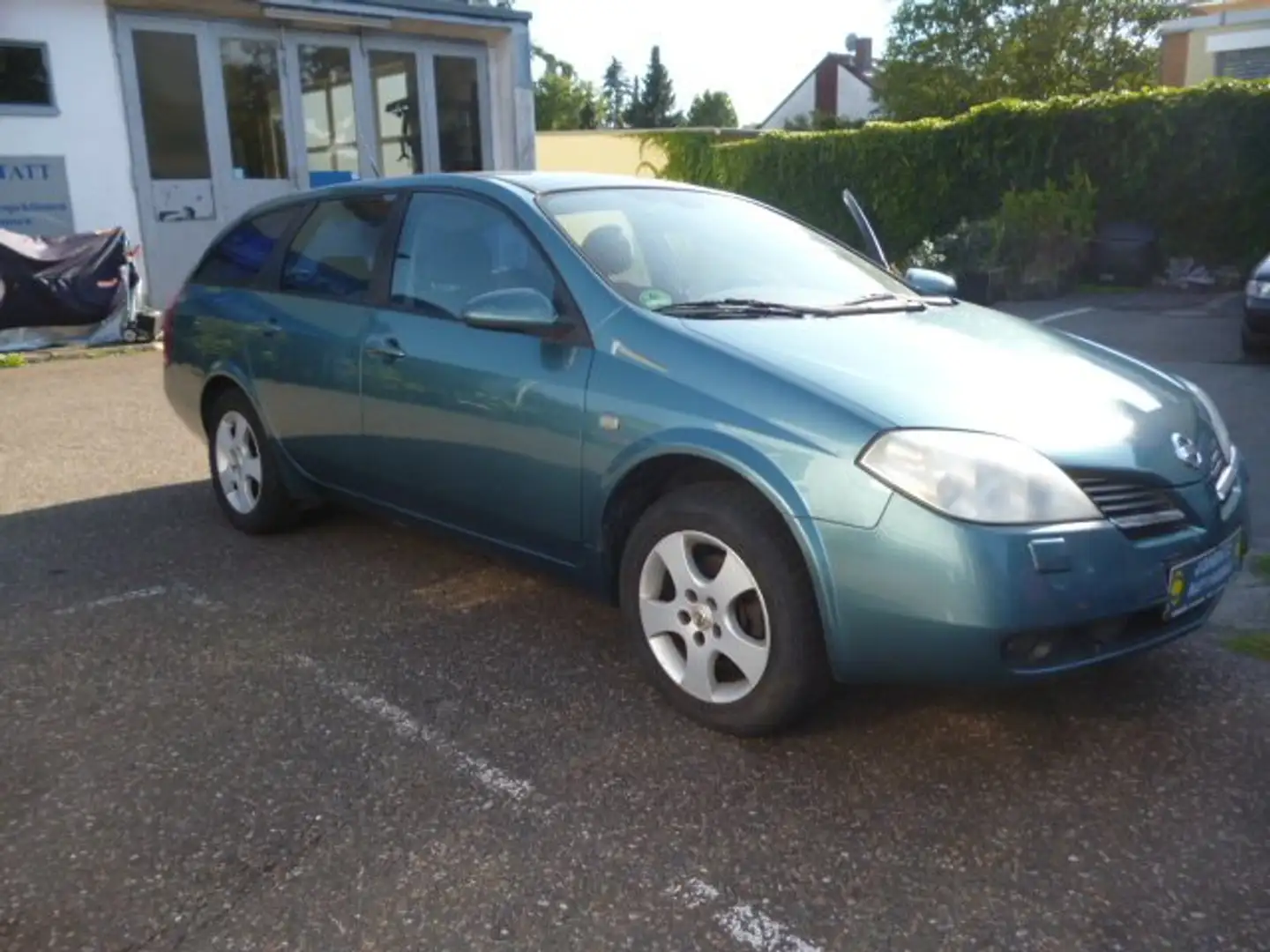 Nissan Primera Traveller 1.8 Zelená - 1