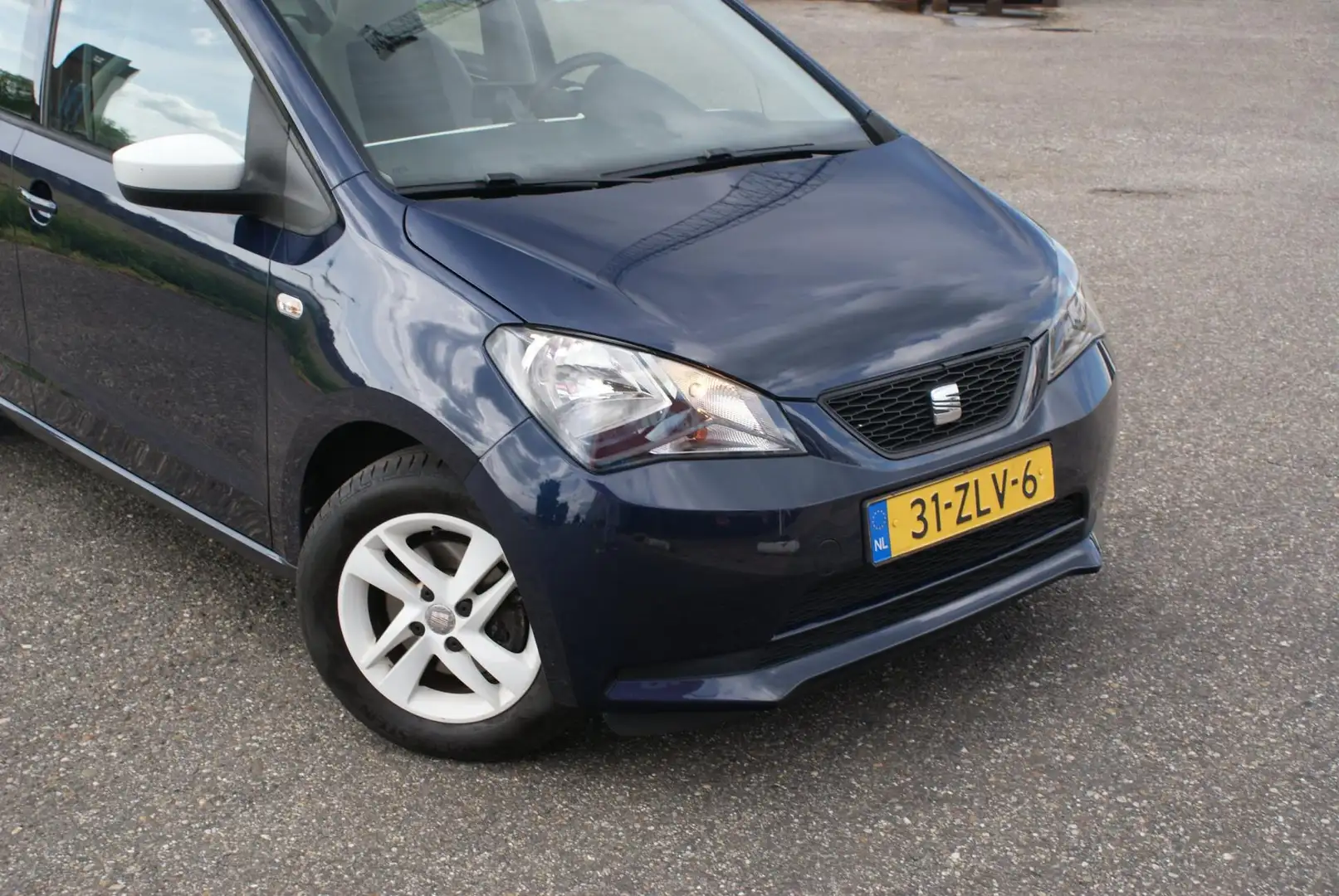SEAT Mii 1.0 +Mii | Org NL | Navigatie | Airco | Volledig O Blauw - 2