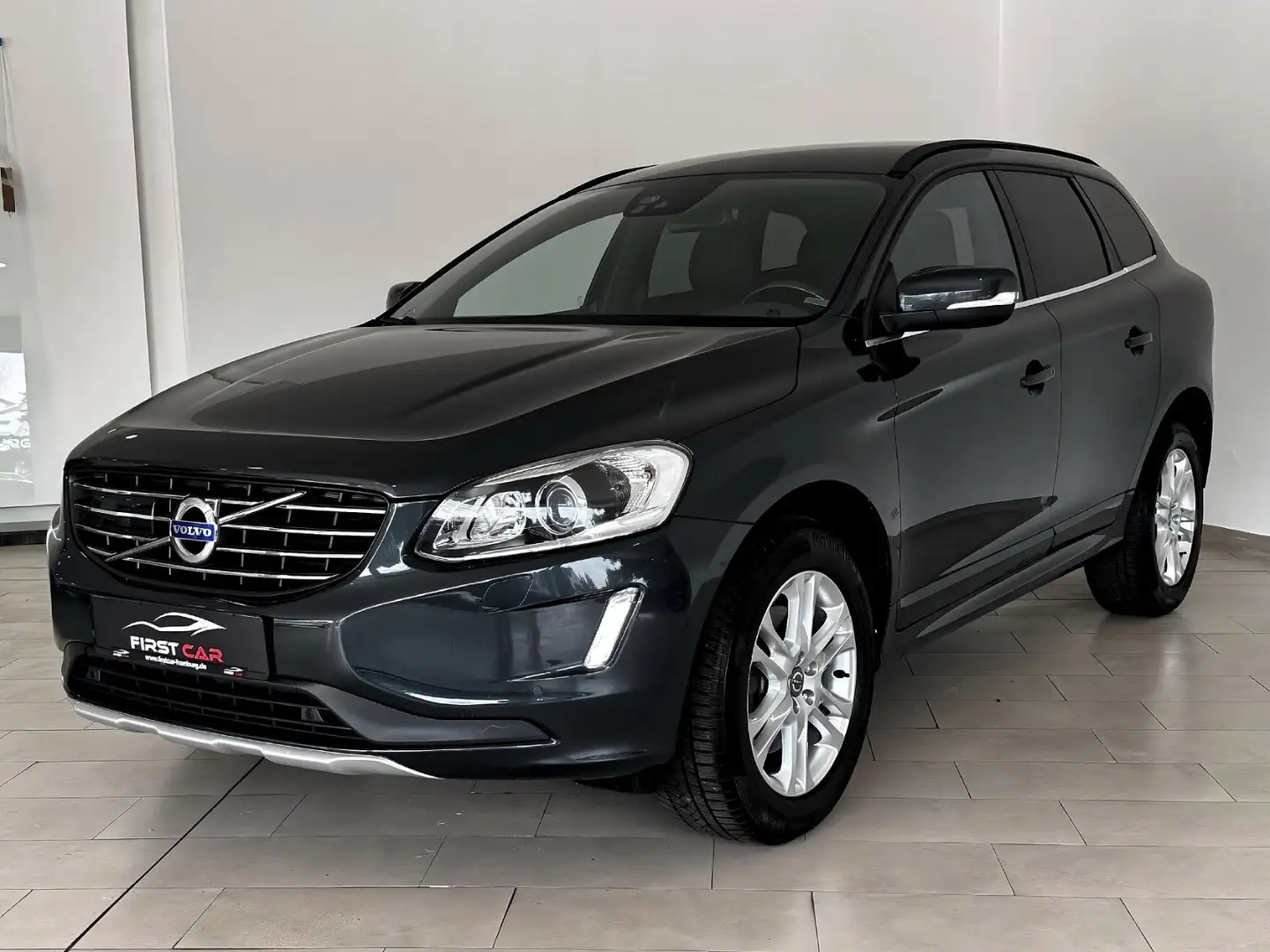 Volvo XC60 Momentum|AHK|STANDHZ|BIXENON|BLIS|MEM|ACC| Grau - 1