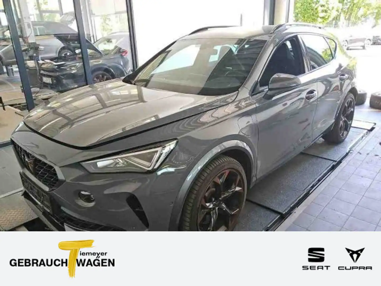 CUPRA Formentor VZ eHybrid LM19 FULL-LINK eKLAPPE NAVI Grau - 1
