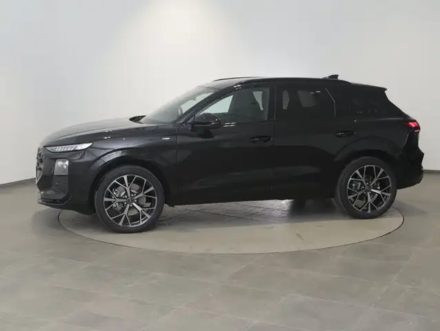 Audi Q3 TFSI quattro 150 kW Ansicht 3