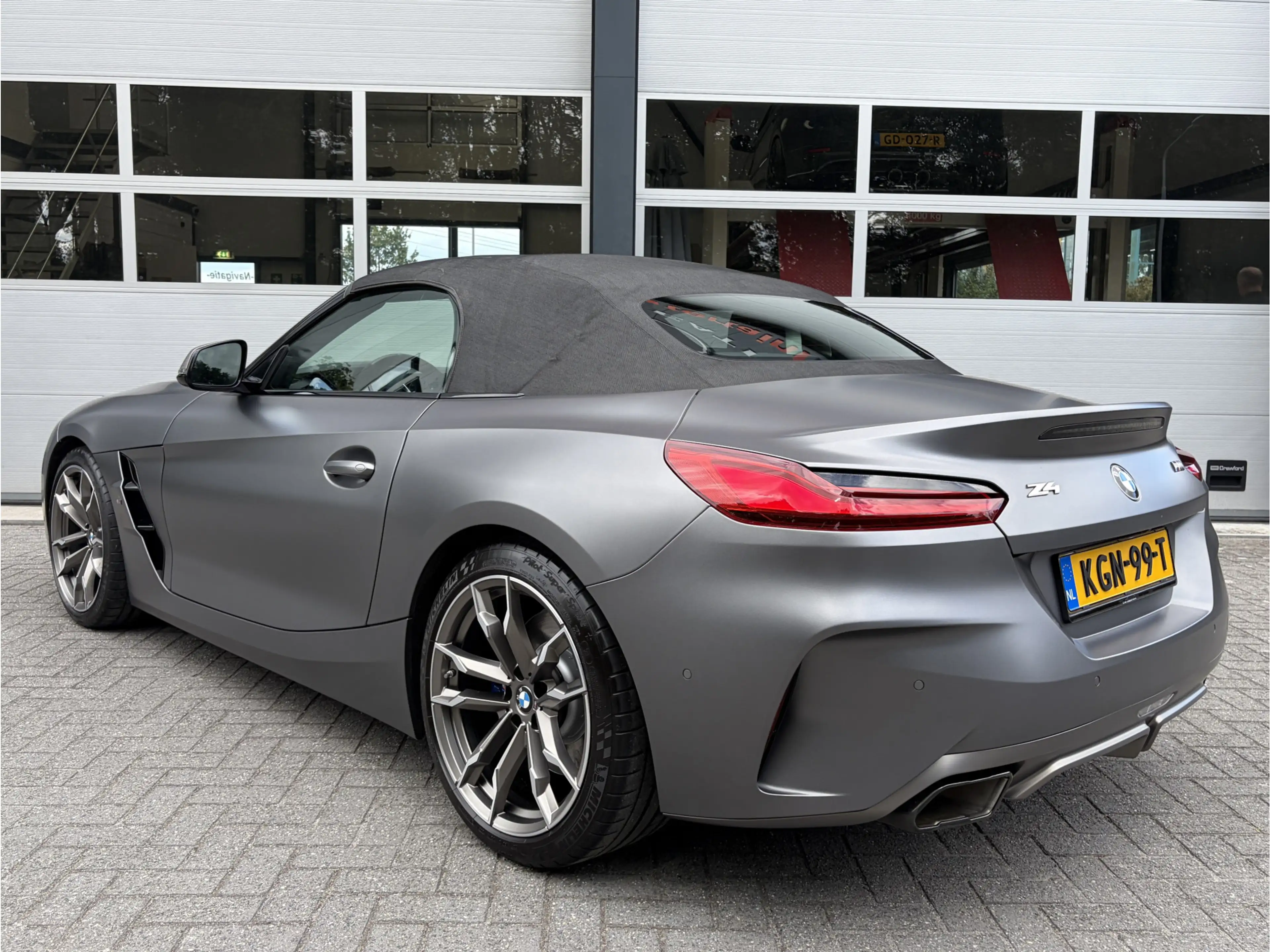BMW Z4 Roadster sDrive20i M-Sport High Executive Frozen G — photo 31