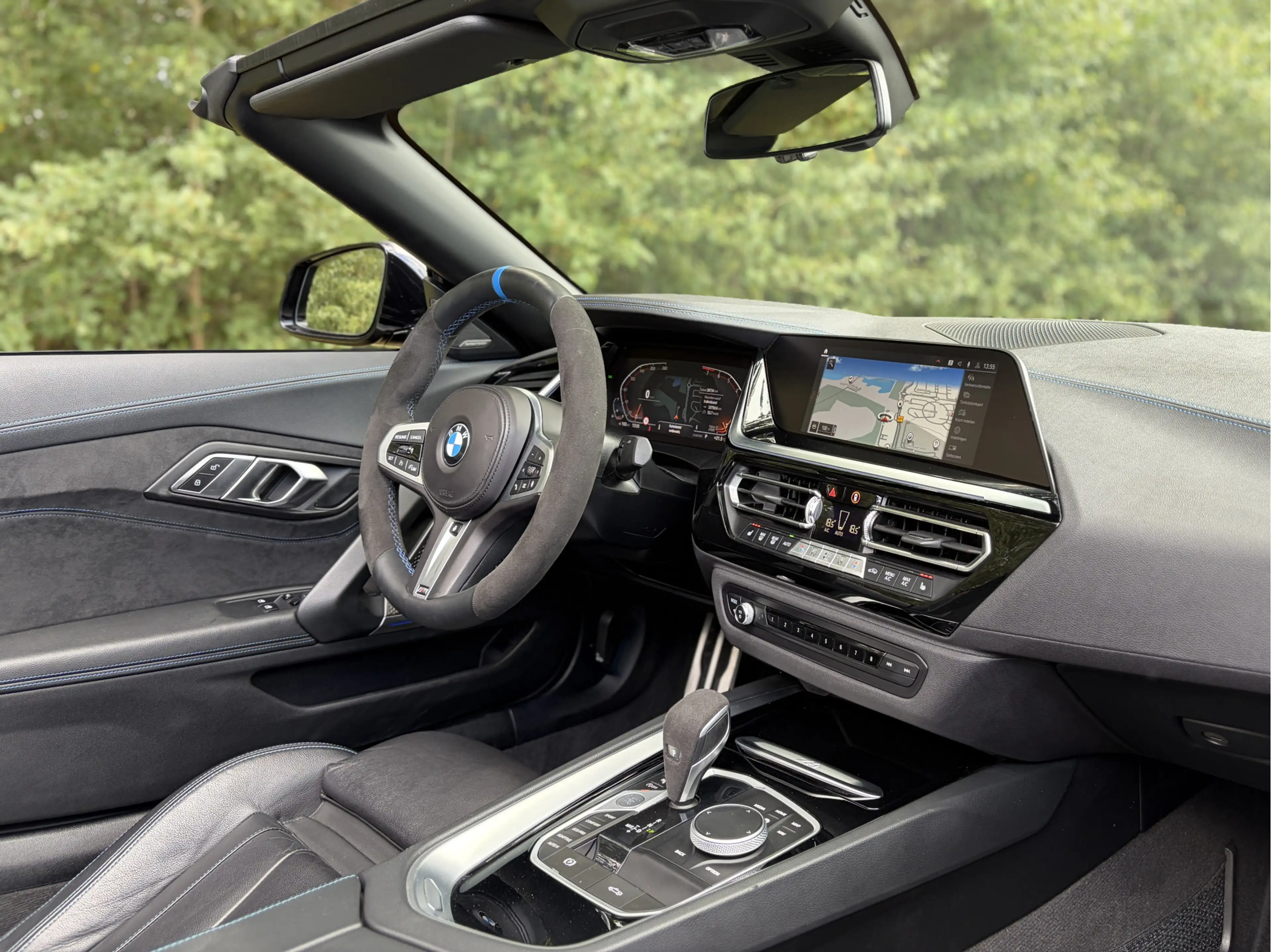 BMW Z4 Roadster sDrive20i M-Sport High Executive Frozen G — photo 40