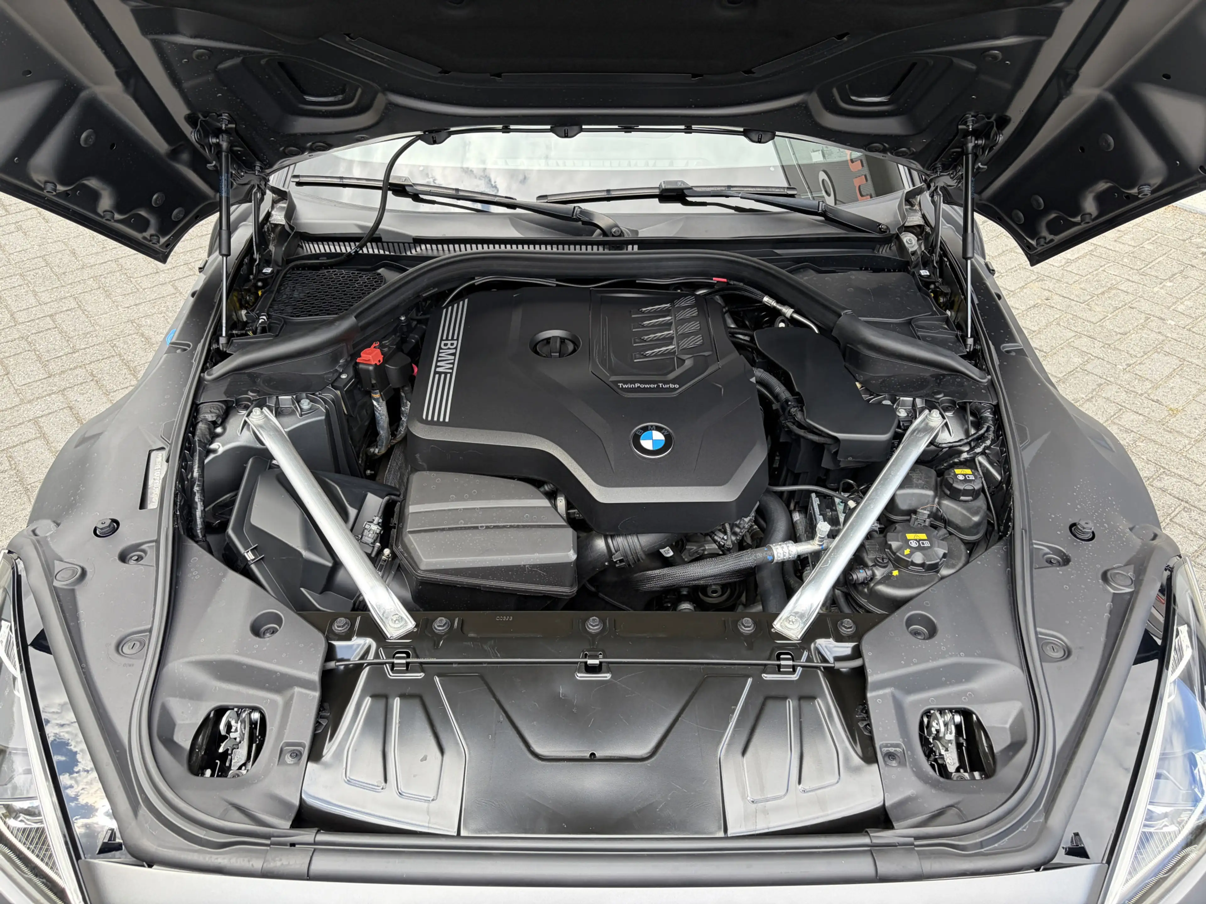 BMW Z4 Roadster sDrive20i M-Sport High Executive Frozen G — photo 39